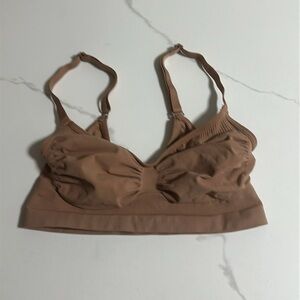 NEW SKIMS Seamless Sculpt Bralette